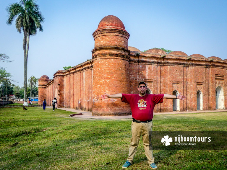 Visiting the Sixty Dome Mosque at Bagerhat in Bangladesh