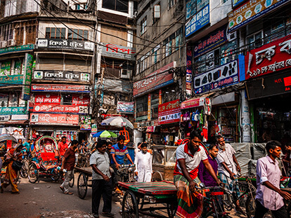 Photo of a bustling street in Old Dhaka Tour