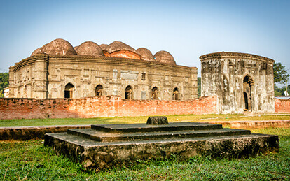 Cover photo of 4 days Exploring Rajshahi Tour package to enjoy the archaeological sites of north-western Bangladesh.